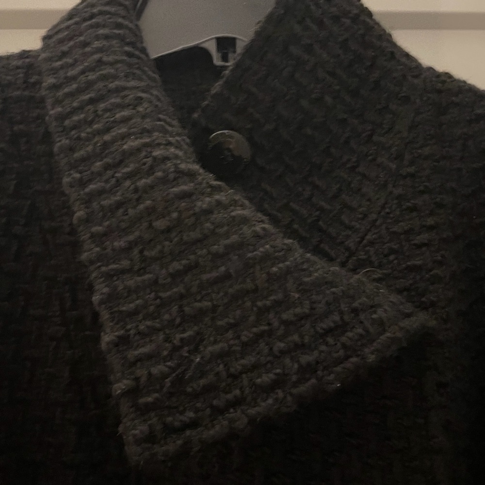 Coat - Picture 6 of 9
